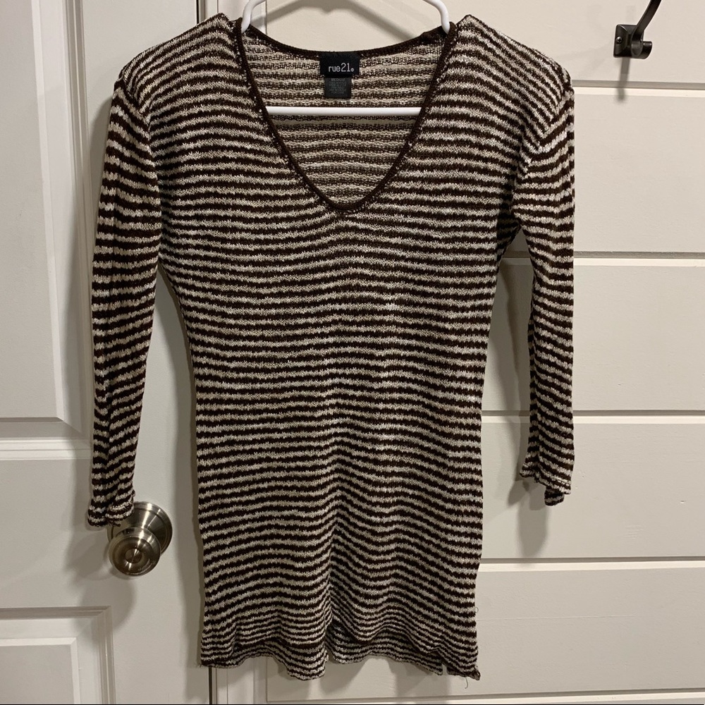 Rue 21 Longsleeve Sweater